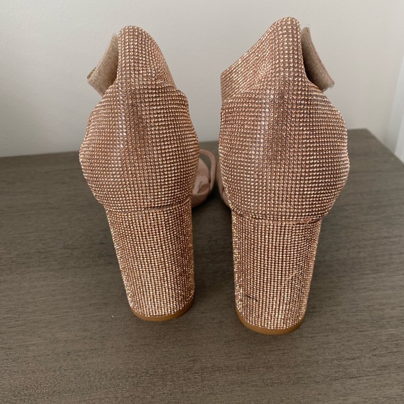 Jeffrey Campbell rose gold shoes - Picture 2 of 4